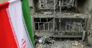 পাঁচ আরব দেশকে ক্ষতিপূরণ দিতে বললো ইরান